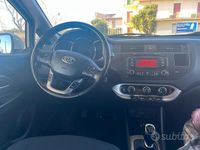 Usata Kia Rio EX 75 CV (55 kW) 2013 Berlina