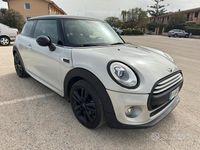 Usata Mini Cooper D 115 CV (84 kW) 2016 Grigio Utilitaria