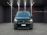 Usata Peugeot Rifter Allure 131 CV (96 kW) 2020 Nero Monovolume
