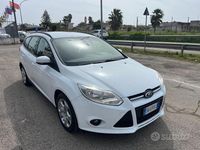 Usata Ford Focus 95 CV (69 kW) 2014 Bianco Station wagon