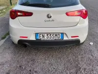 Usata Alfa Romeo Giulietta 105 CV (77 kW) 2012 Bianco Utilitaria
