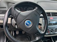 Usata Fiat Grande Punto 95 CV (69 kW) 2006 Nero Utilitaria