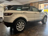 Usata Land Rover Range Rover evoque HSE 150 CV (110 kW) 2017 Bianco SUV