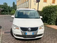 Usata VW Touran 109 CV (80 kW) 2011 Bianco Monovolume