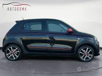 Usata Renault Twingo Luxe 91 CV (66 kW) 2015 Nero Utilitaria