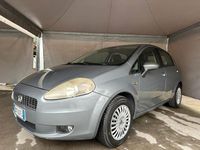 Usata Fiat Grande Punto Emotion 90 CV (66 kW) 2007 Grigio Utilitaria