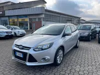 Usata Ford Focus Individual 125 CV (91 kW) 2014 Grigio Station wagon