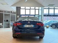 Usata Alfa Romeo Giulia Super 150 CV (110 kW) 2016 Blu Berlina