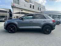 Usata VW T-Roc Style 116 CV (85 kW) 2019 Gray SUV