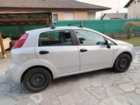 Usata Fiat Punto Street 69 CV (50 kW) 2015 Argento Utilitaria