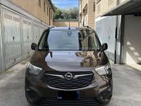 Usata Opel Combo Life Innovation 131 CV (96 kW) 2020 Marrone Furgone