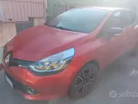 Second-hand Renault Clio IV 90 CP (66 kW) 2013 Roșu Hatchback