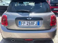 Usata Mini Cooper D Business 116 CV (85 kW) 2018 Grigio Utilitaria