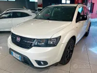 Usata Fiat Freemont Black Code 170 CV (125 kW) 2014 Bianco SUV