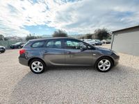 Usata Opel Astra 110 CV (80 kW) 2012 Grigio Station wagon