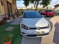 Usata VW Golf VII Business 116 CV (85 kW) 2018 Argento Station wagon
