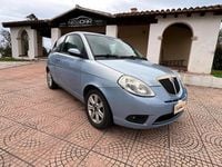 Usata Lancia Ypsilon 69 CV (50 kW) 2005 Blu Utilitaria