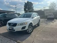 Usata Volvo XC60 163 CV (119 kW) 2011 Bianco SUV