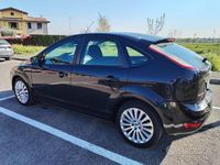 Usata Ford Focus Titanium 110 CV (80 kW) 2008 Nero Berlina