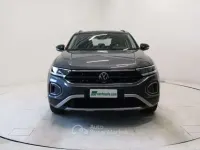 Usata VW T-Roc Life 150 CV (110 kW) 2023 Grigio/nero SUV