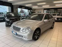 Usata Mercedes C220 Avantgarde 150 CV (110 kW) 2005 Other Berlina