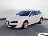 Usata Alfa Romeo 159 Distinctive 136 CV (100 kW) 2012 Bianco Station wagon