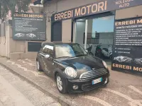 Usata Mini Cooper 75 CV (55 kW) 2011 Nero Utilitaria