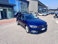 Usata VW Passat Business 150 CV (110 kW) 2019 Blu Station wagon