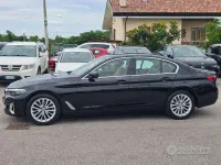 Usata BMW 520 Luxury Line 190 CV (139 kW) 2021 Blu/azzurro Berlina