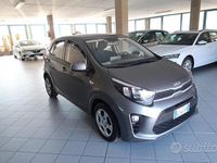 Usata Kia Picanto Urban 67 CV (49 kW) 2022 Grigio Utilitaria