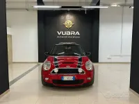 Usata Mini Cooper S 184 CV (135 kW) 2010 Rosso Utilitaria