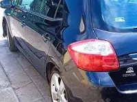 Usata Toyota Auris Hybrid Style 99 CV (72 kW) 2012 Nero Berlina