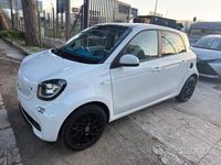Usata Smart ForFour Passion 70 CV (51 kW) 2016 Bianco Utilitaria
