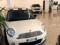 Usata Mini Cooper D 89 CV (65 kW) 2012 Bianco Utilitaria