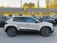 Nuova Jeep Avenger Summit 101 CV (74 kW) 2026 Grigio stone pastello SUV