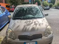 Usata Toyota Yaris Sol 65 CV (47 kW) 2003 Grigio Berlina