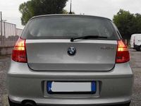 Usata BMW 120 177 CV (130 kW) 2008 Argento Utilitaria