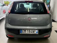 Usata Fiat Punto 78 CV (57 kW) 2012 Grigio Utilitaria