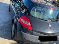 Usado Renault Mégane II 105 CV (77 kW) 2006 Negro Berlina