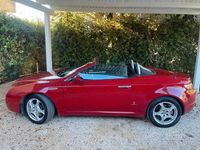 Usata Alfa Romeo Spider 200 CV (147 kW) 2007 Rosso Cabrio