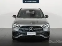Usata Mercedes GLA200 Premium 150 CV (110 kW) 2022 Grigio SUV