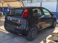 Usata Fiat Grande Punto 65 CV (47 kW) 2010 Nero Utilitaria