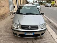 Usata Fiat Punto Dynamic 59 CV (43 kW) 2004 Grigio Utilitaria