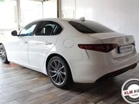 Usata Alfa Romeo Giulia Super 179 CV (131 kW) 2016 Bianco Berlina
