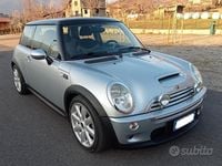 Usata Mini Cooper S 163 CV (119 kW) 2003 Grigio Utilitaria