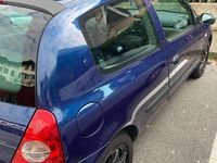 Usata Renault Clio II Dynamique 75 CV (55 kW) 2003 Blu/azzurro Berlina