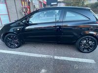 Usata Opel Corsa 90 CV (66 kW) 2006 Nero Utilitaria