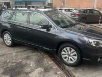Usado Subaru Outback 150 CV (110 kW) 2015 Negro Familiar