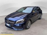 Usata Mercedes A180 116 CV (85 kW) 2018 Blu/azzurro Utilitaria