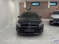 Usata Mercedes A180 Business 108 CV (79 kW) 2015 Nero Berlina